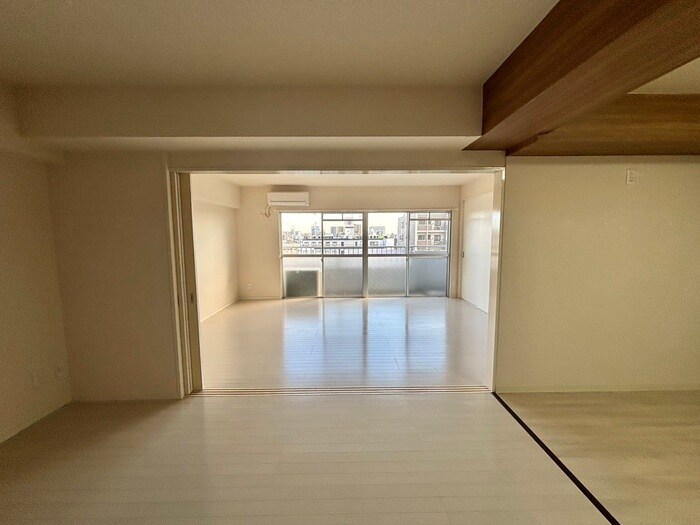 物件内観写真18　(居室)