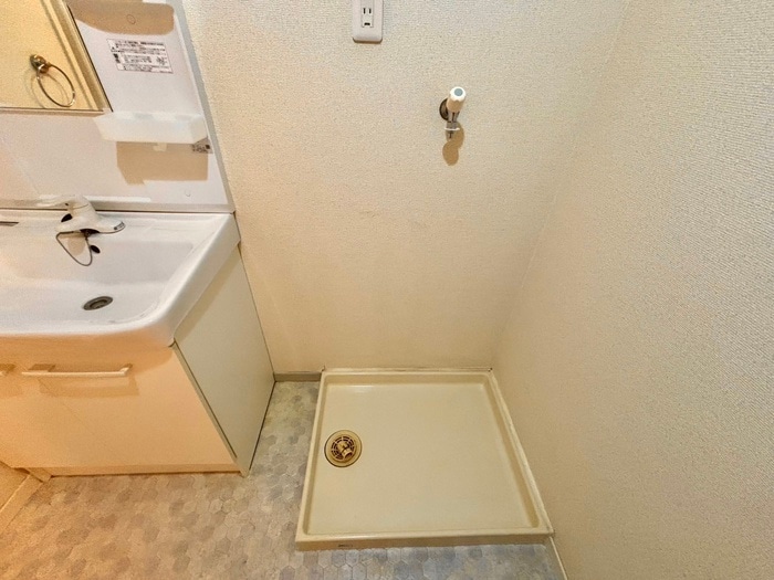 物件内観写真20　(洗濯機置場)