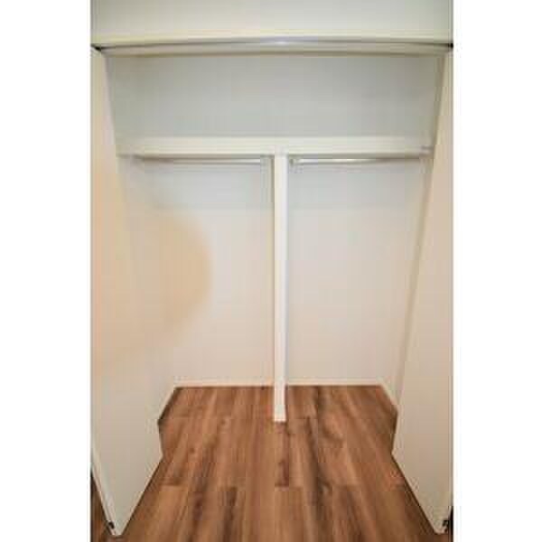 物件内観写真11　(収納)