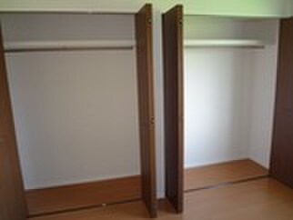 物件内観写真13　(収納)