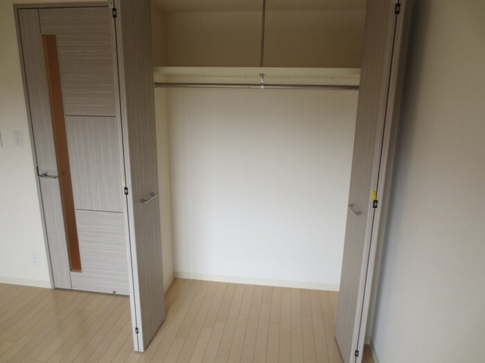 物件内観写真7　(収納)