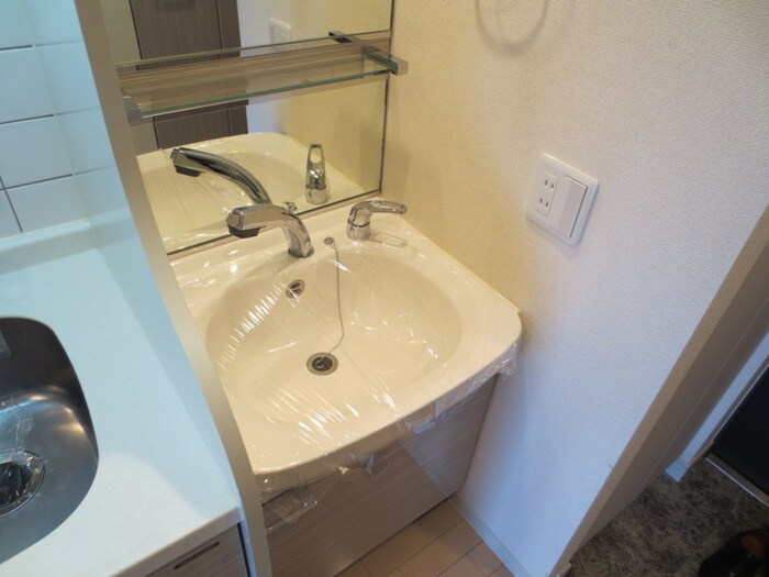 物件内観写真10　(洗面)