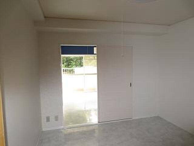 物件内観写真15　(居室)