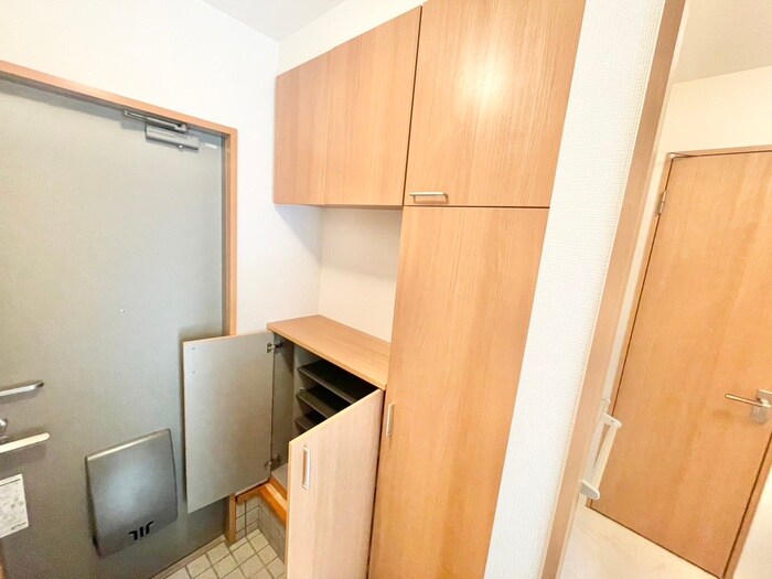 物件内観写真14　(靴箱)