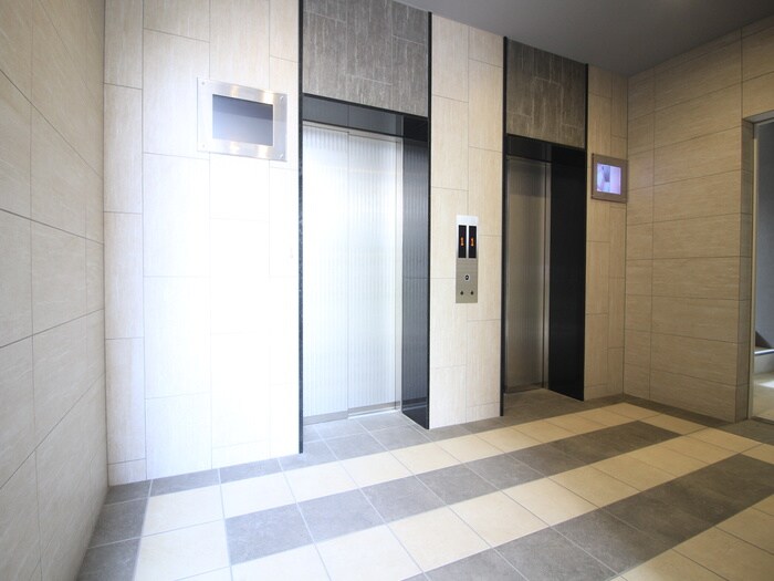 物件外観写真4　(建物設備)