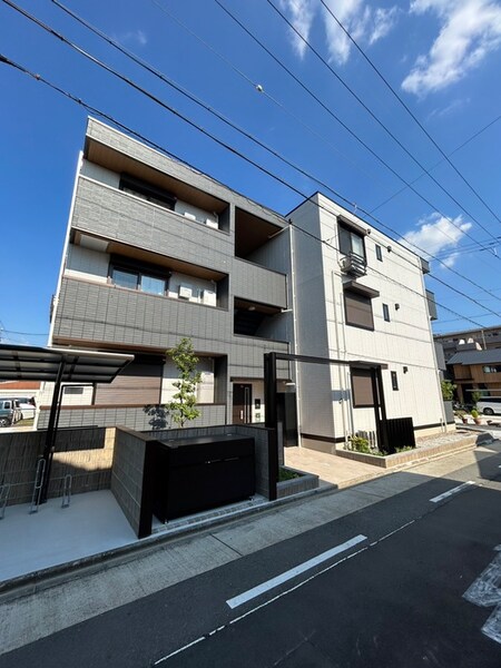セレスティア京田外観写真
