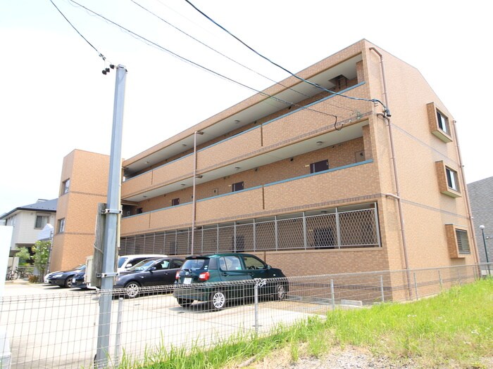 物件外観写真4　(外観写真)