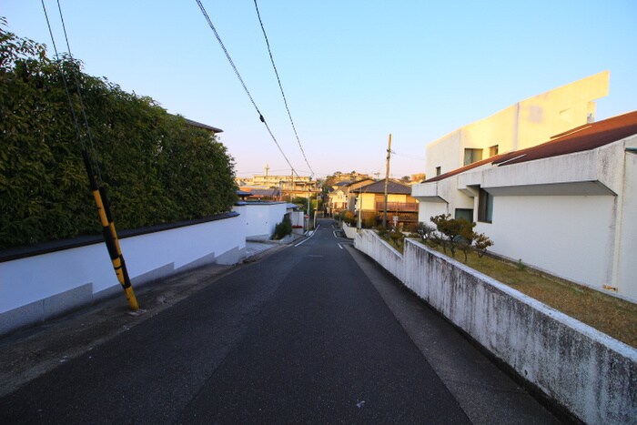 物件外観写真6　(周辺環境)