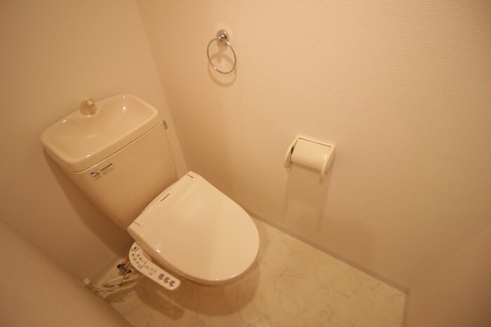 物件内観写真12　(トイレ)