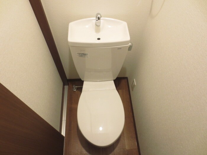 物件内観写真10　(トイレ)