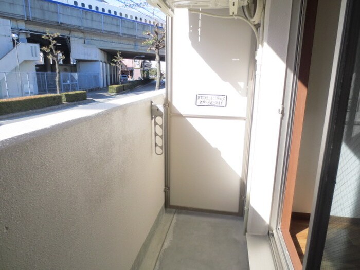 物件内観写真16　(ベランダ・バルコニー)