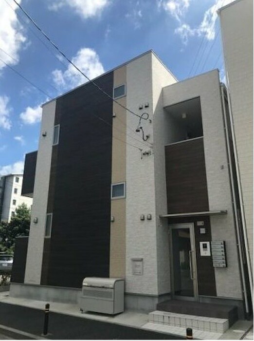 物件外観写真1　(外観写真)