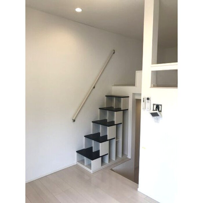 物件内観写真4　(居室)