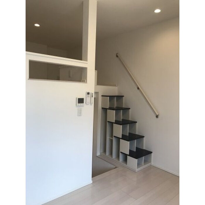 物件内観写真4　(居室)