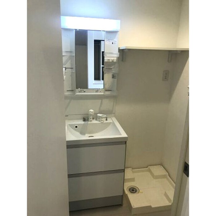 物件内観写真10　(洗面)