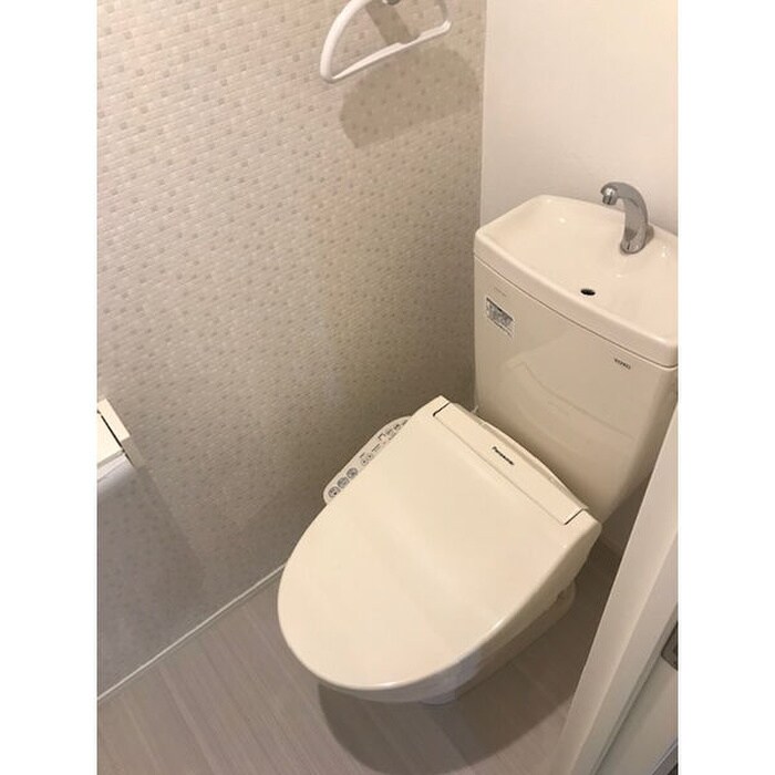 物件内観写真11　(トイレ)