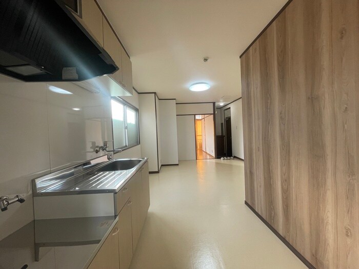 物件内観写真13　(居室)