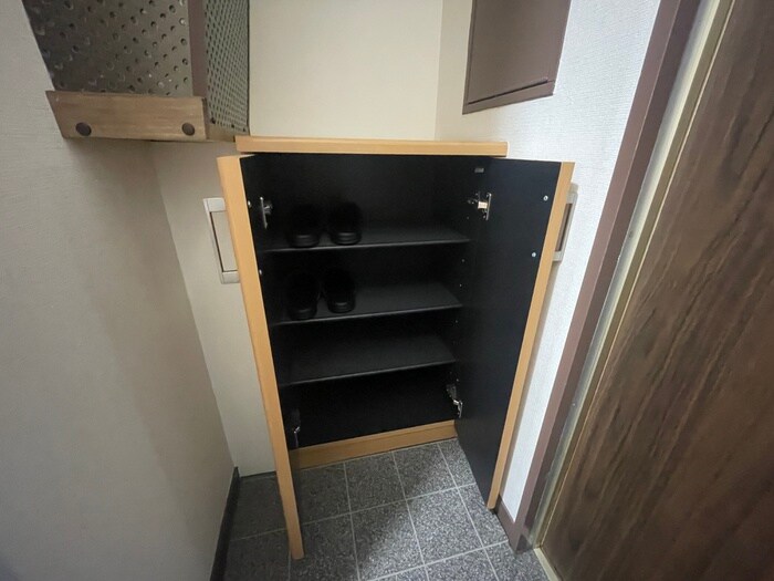 物件内観写真15　(靴箱)