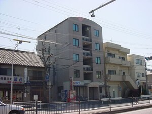 シャト－マジョ－ル外観写真