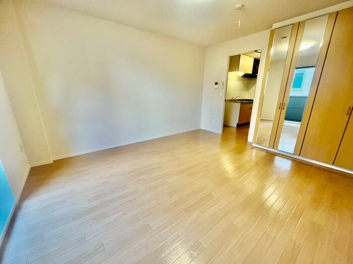 物件内観写真7　(居室)