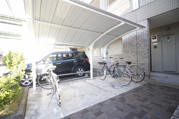 駐輪場
