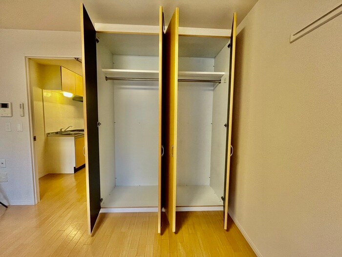 物件内観写真11　(収納)