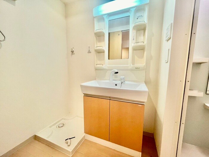 物件内観写真16　(洗面)