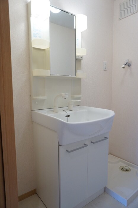 物件内観写真12　(洗面)