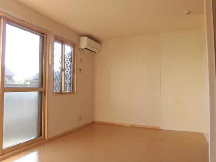 物件内観写真17　(居室)