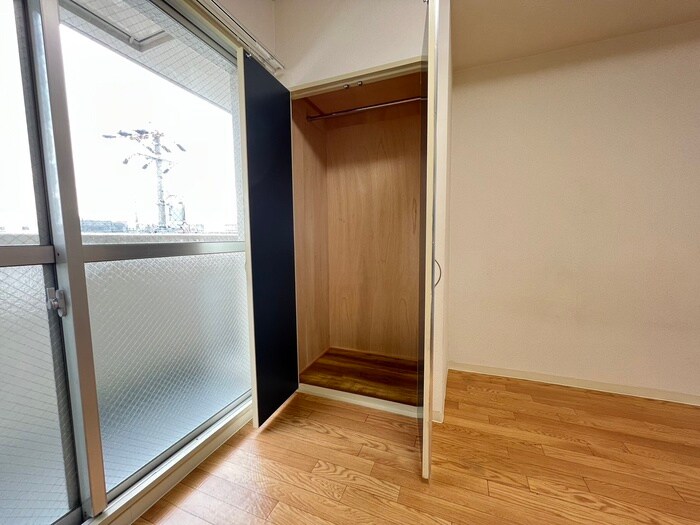 物件内観写真9　(収納)