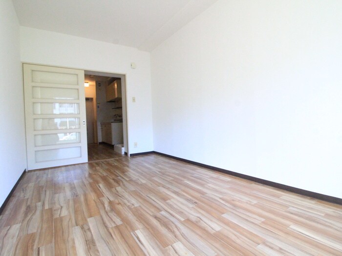 物件内観写真18　(居室)