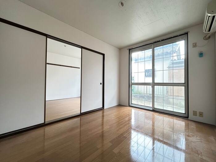 物件内観写真17　(居室)