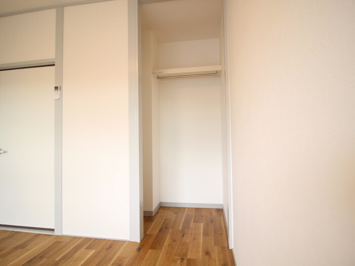 物件内観写真10　(収納)
