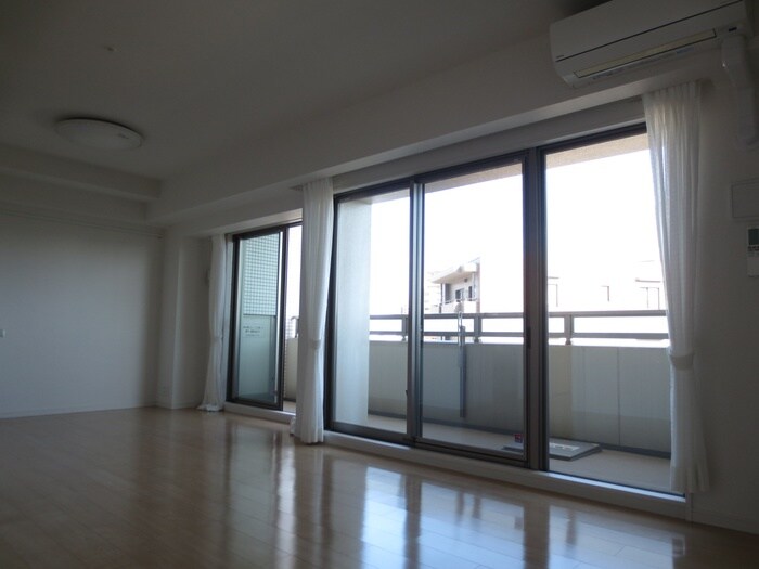 物件内観写真14　(居室)