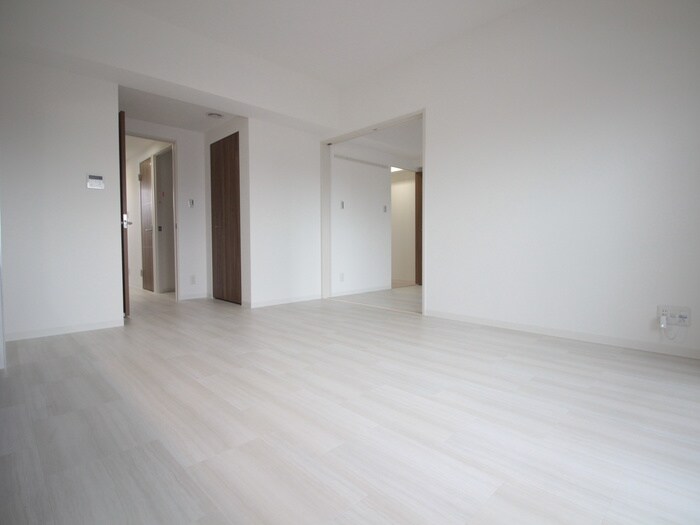 物件内観写真6　(居室)