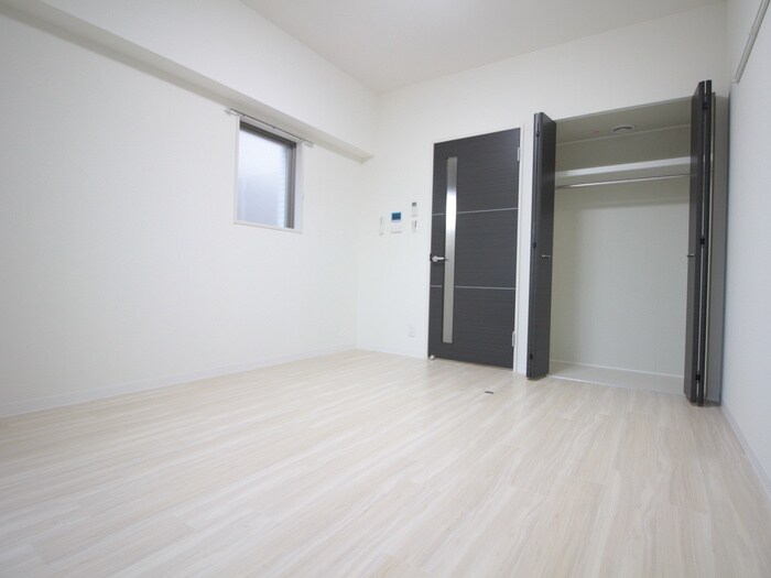 物件内観写真14　(居室)