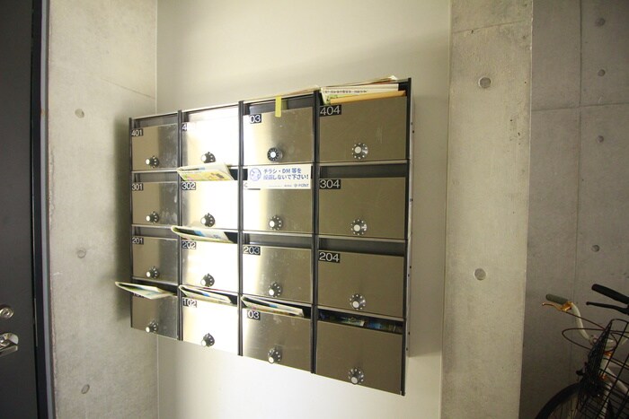 物件外観写真4　(建物設備)