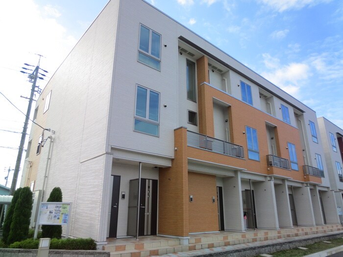 物件外観写真2　(外観写真)