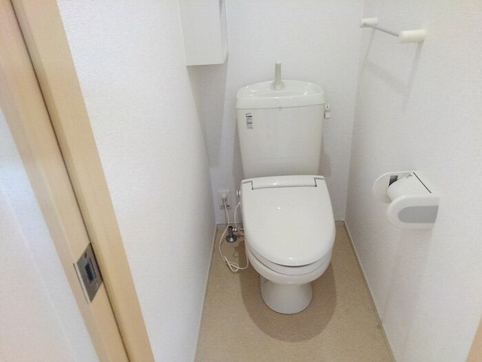 物件内観写真11　(トイレ)