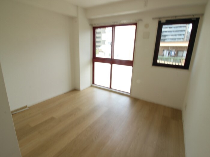 物件内観写真22　(居室)