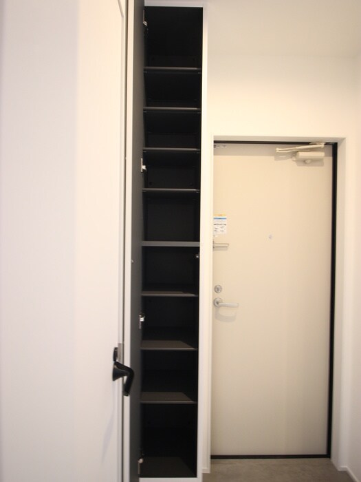 物件内観写真16　(靴箱)