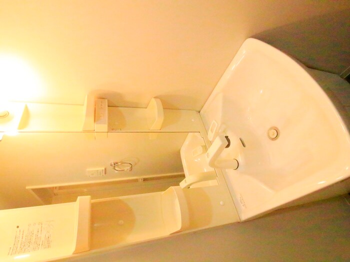 物件内観写真10　(洗面)