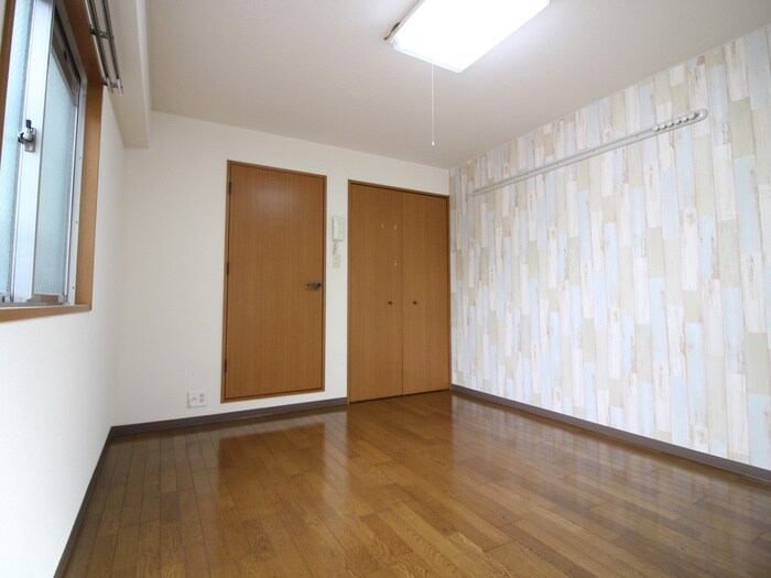 物件内観写真19　(居室)