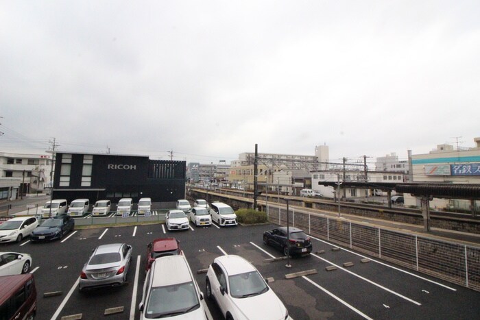 物件内観写真22　(室内からの展望)