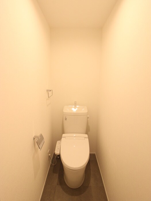 物件内観写真11　(トイレ)