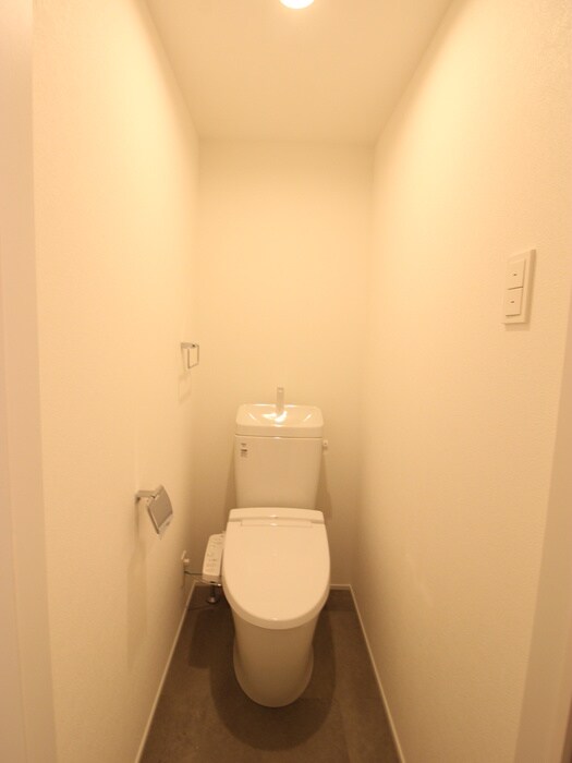 物件内観写真11　(トイレ)