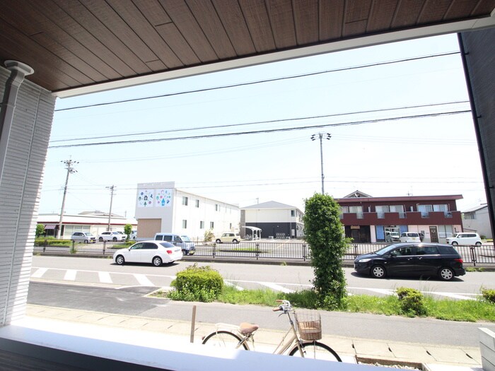 物件内観写真21　(室内からの展望)