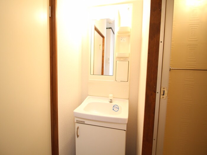 物件内観写真12　(洗面)