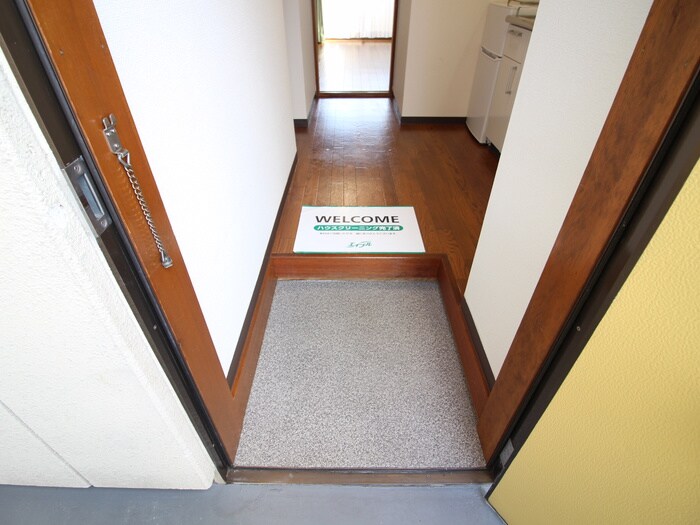 物件内観写真20　(玄関)