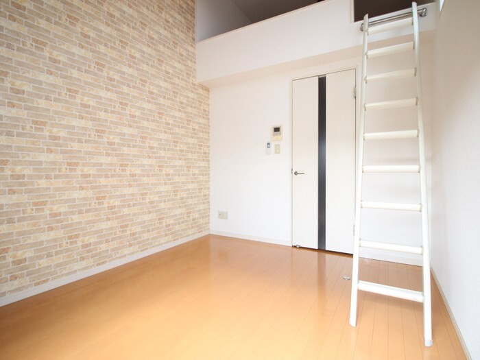 物件内観写真8　(居室)